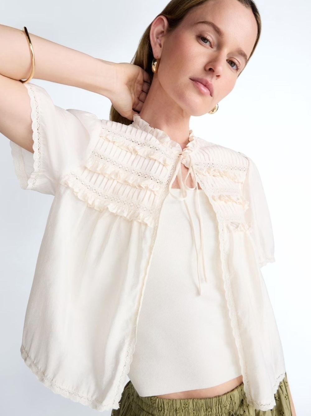 Scoop Ruffle Pintuck Tie-Neck Blouse in Cream